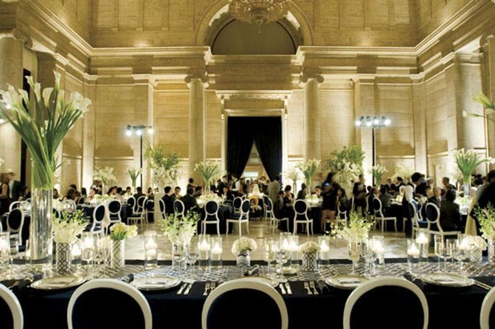 A Modern-Classic Wedding at the SF Asian Art Museum