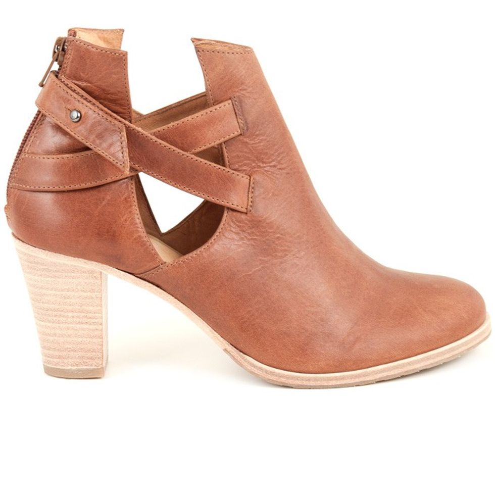 Seven Favorite Things: Super Comfy Women's Shoes from Bulo