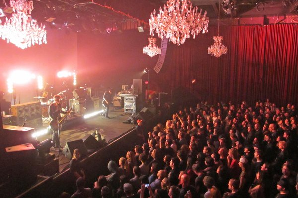 October is packed with shows, wine, shopping, and deals for 7x7 Social Club members.