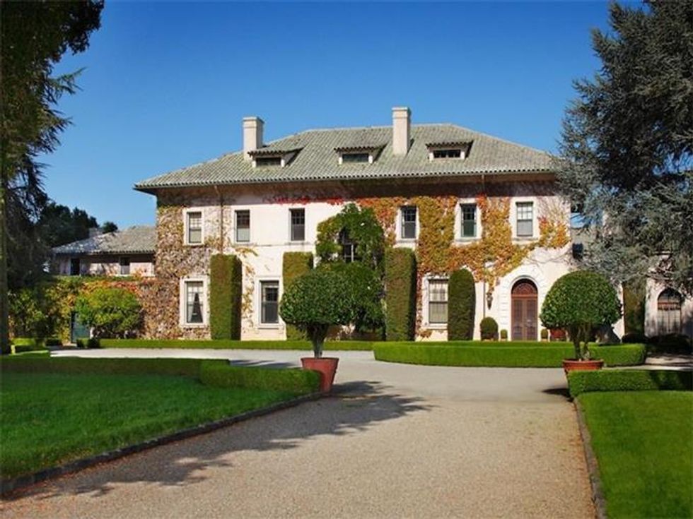 This House Cray: The Estate and Lands of de Guigne, Hillsborough, CA