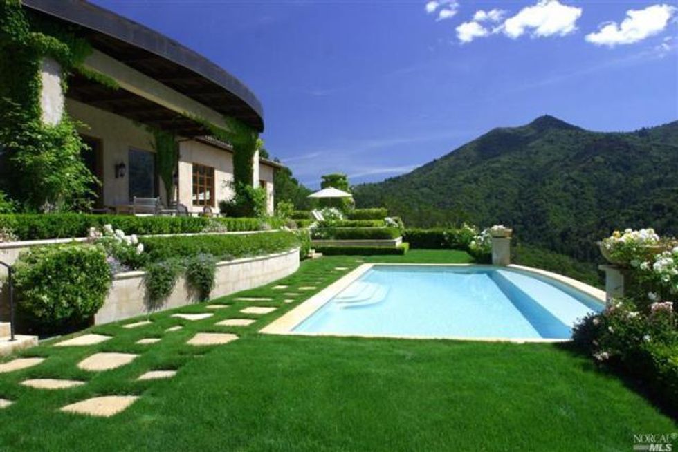 This House Cray: 660 Goodhill Road, Kentfield, CA