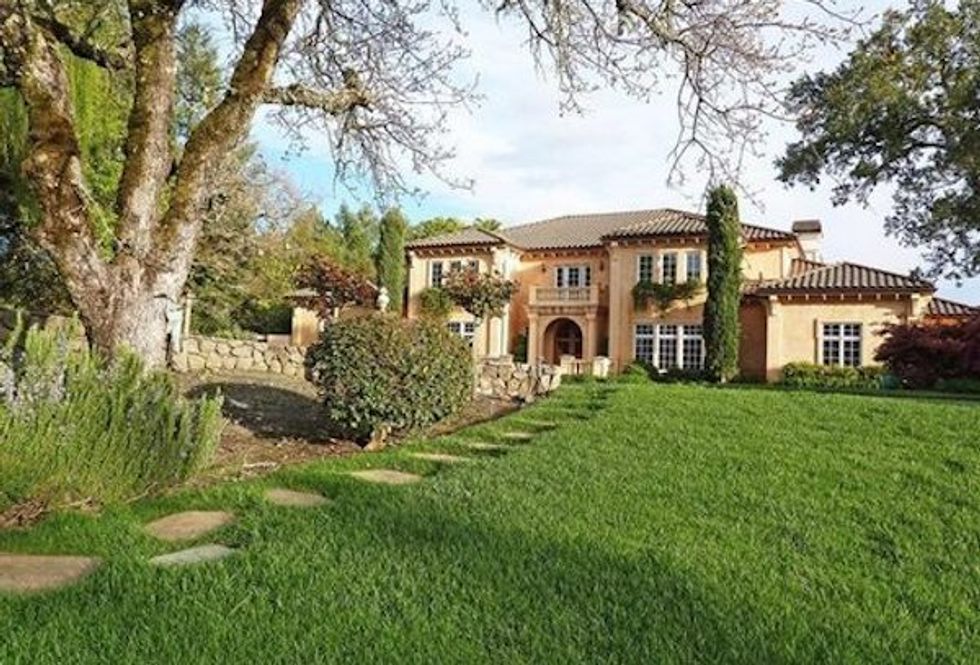 This House Cray: An Entire Napa Valley Estate and Winery for $28M