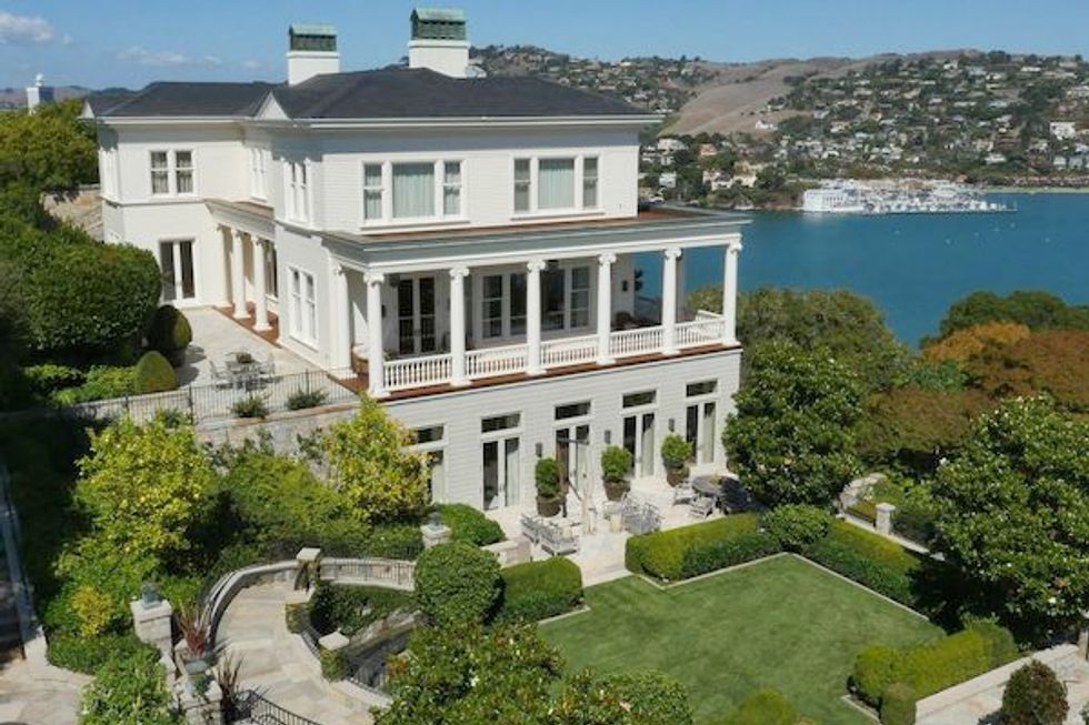 Property Porn: A Historical Estate with Modern Fixings for $50M
