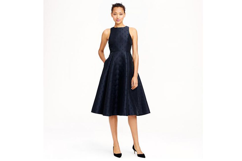 10 Flattering Holiday Dresses to Bring the Joy