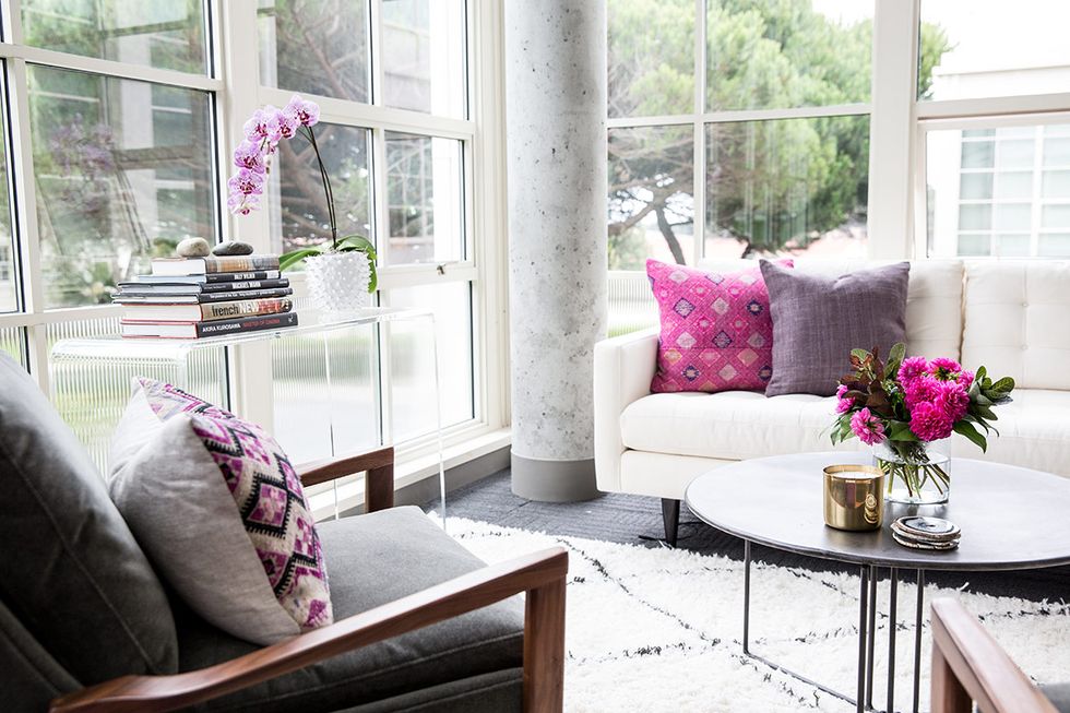 A Glam Midcentury Executive Office in the Presidio