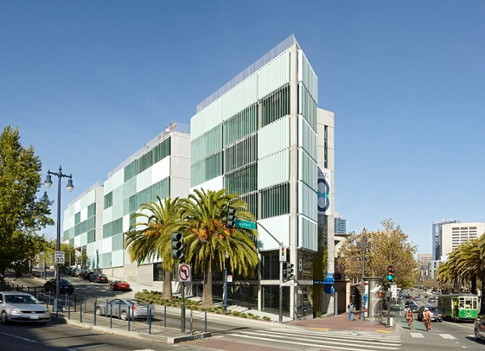 Stanley Saitowitz' Sexy New Development Opens at Octavia and Market
