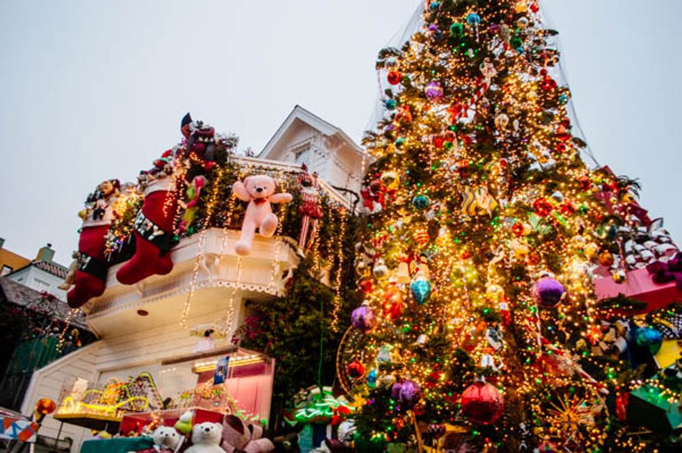 The Most Amazing Christmas Home Displays in SF