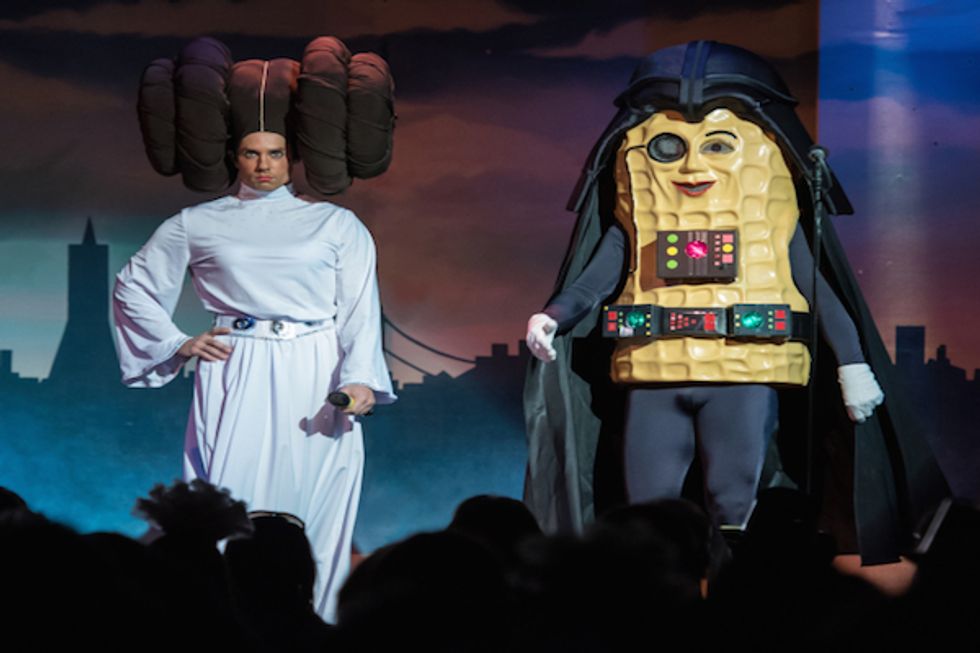 Beach Blanket Babylon Adds Donald Trump, Steph Curry + More New Characters