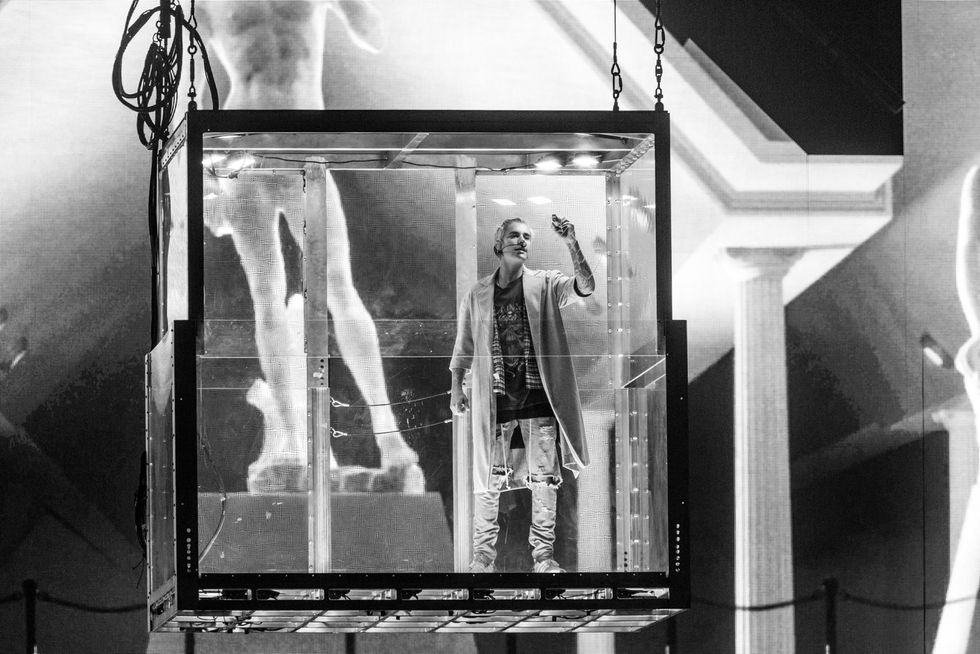 Justin Bieber Heats Up the Stage Saturday Night in Oakland