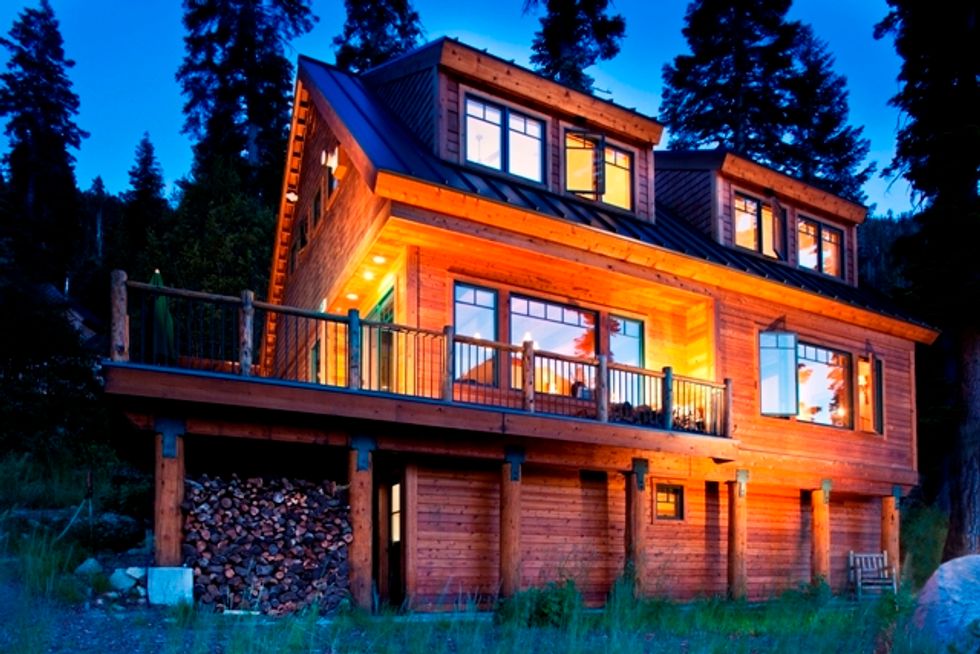 I Could Live Here: Cabin on a Lake