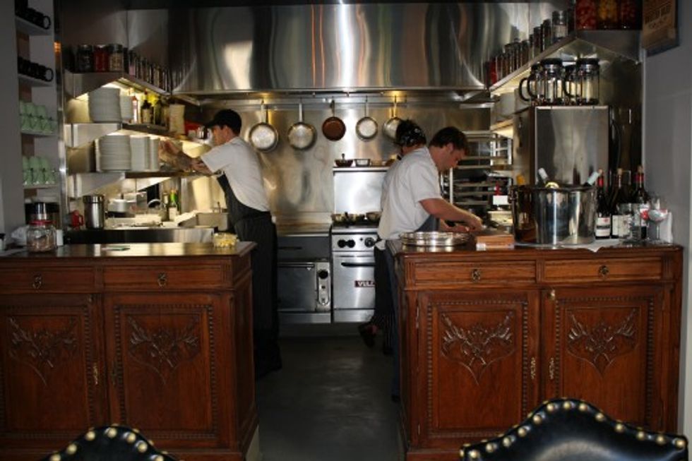 First Bite: Sons & Daughters Surprises