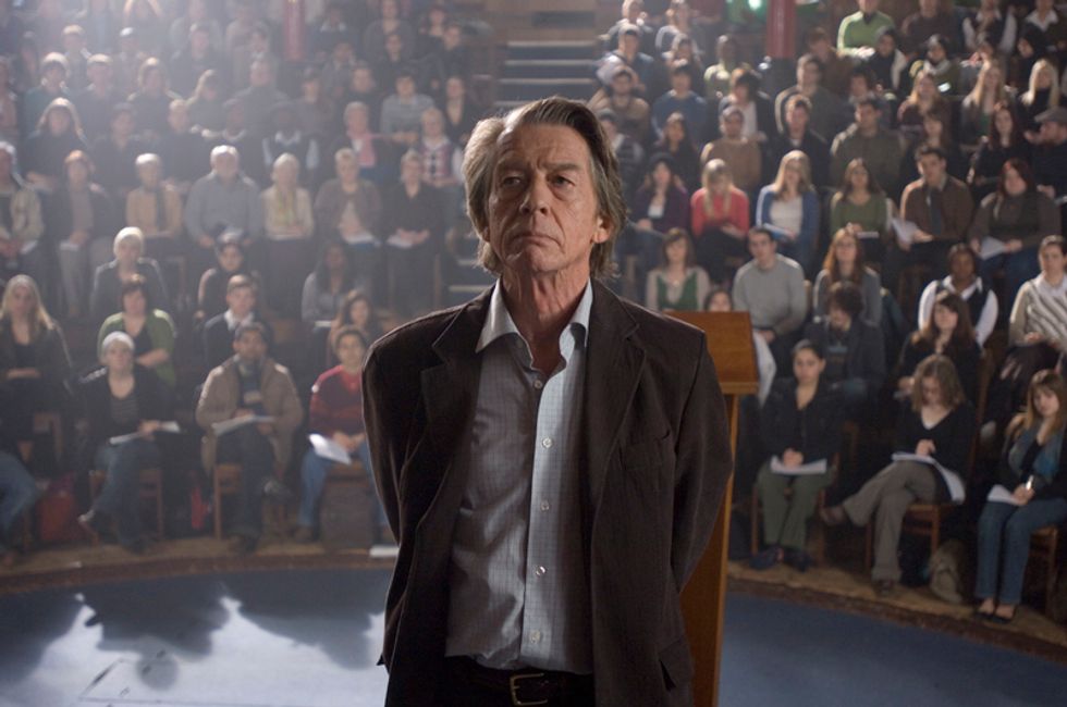 Self-Important Silliness Trumps Logic in 'The Oxford Murders'