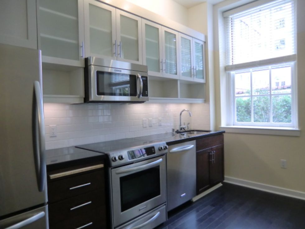 Craigslist Deal of the Week: $1875 Presidio Landmark 1 Bdrm