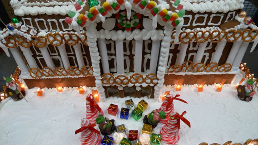 Gingerbread Houses For Charity @ The Palace Hotel On Display Black Friday