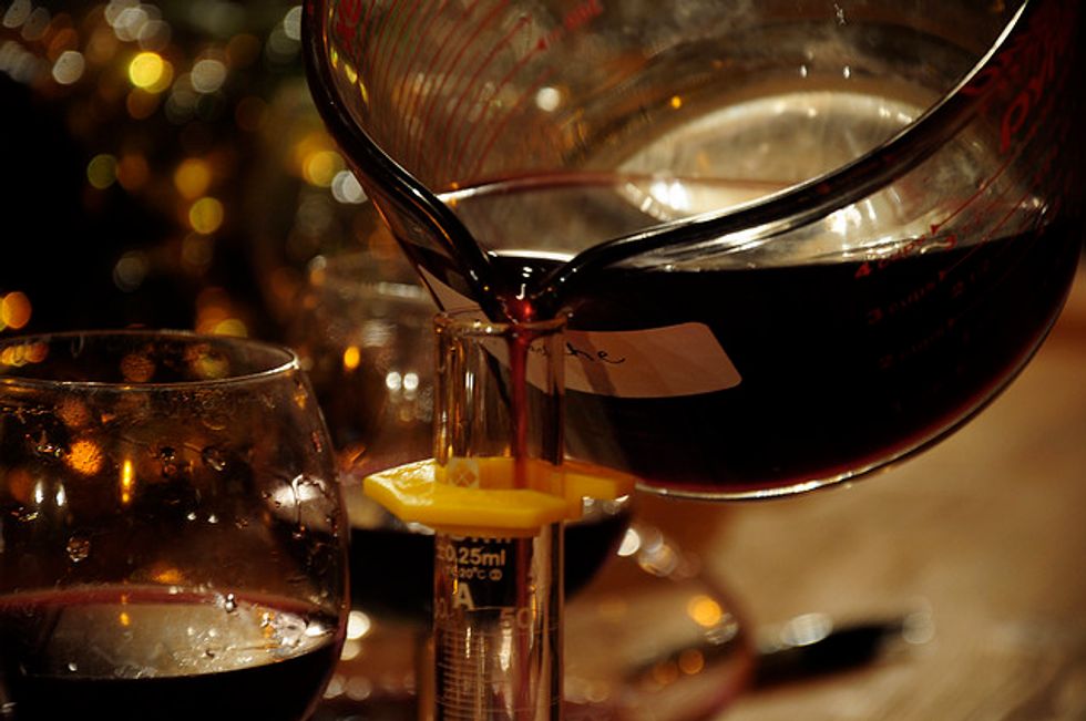 Saison's Dcantr: A Place to Blend Your Own Wine