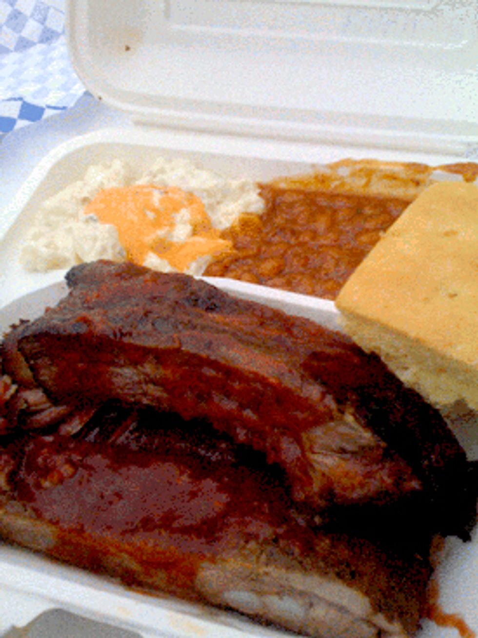 Eat Here Now: Smokin’ Warehouse Barbecue in Bayview