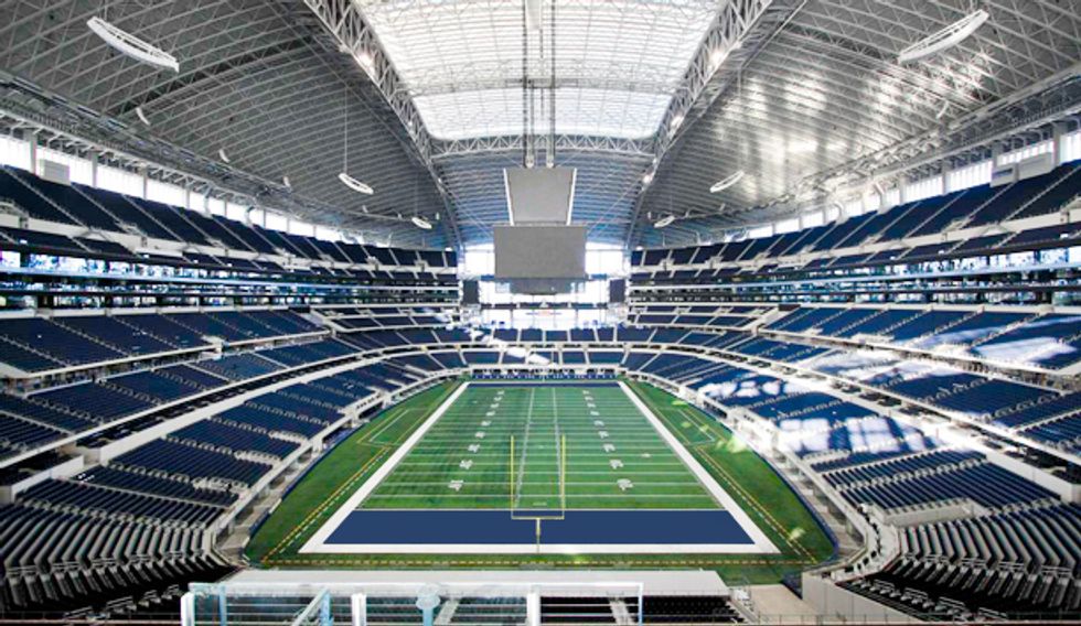 Jetsetter Trip of the Week: Tickets to the Super Bowl, Access to ESPN and Maxim Parties