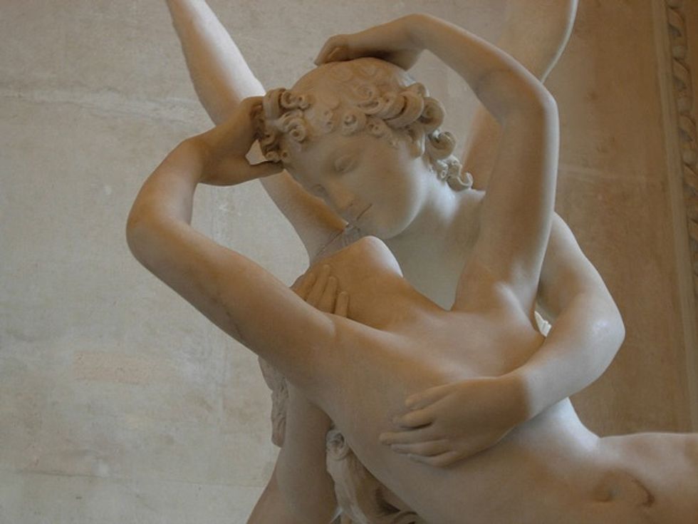 SF Home to Next Generation of Online Dating Services, but Algorithm for Love Remains Elusive