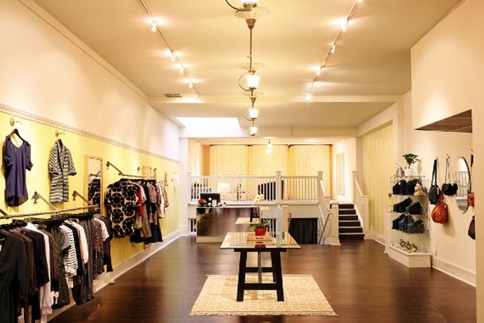 Wing Women: Two Birds Opens in Noe Valley