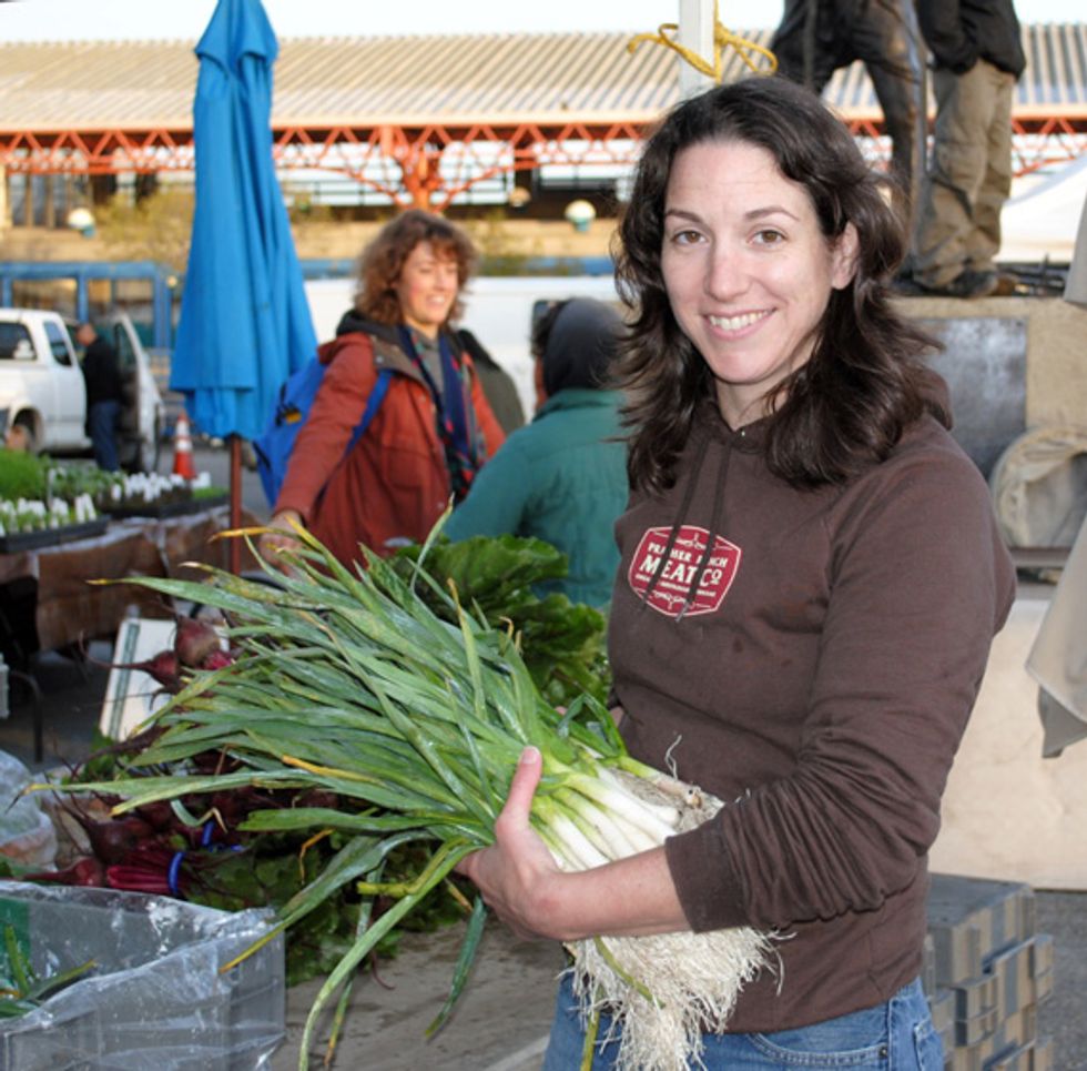 Market Watch: How To Use Green Garlic