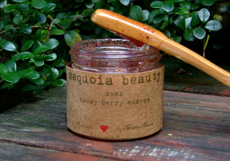 What’s the Deal: Yes To, Sequoia Beauty, Saks Fifth Avenue + More