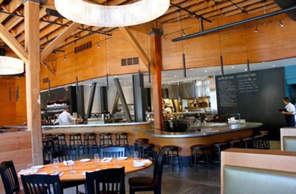 4 SF Restaurant Bars That Steal The Dining Room's Show