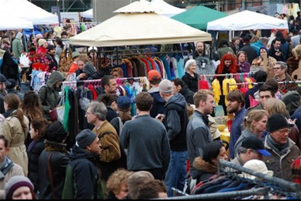Free Entry to Treasure Island Flea Market