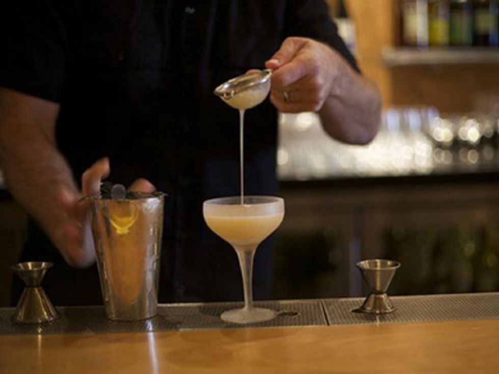 At the Bar: What To Tip, Or What Not To Tip? That is the Question.