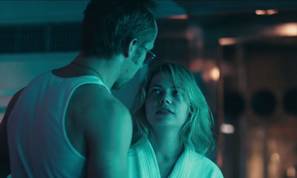 Ambivalence Replaces Passion as a Marriage Collapses in 'Blue Valentine'