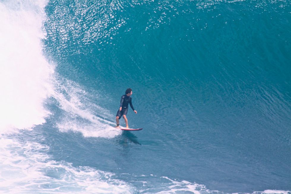 Surf For Life’s Fundraising Party Combines Perfect Waves & Philanthropy This Thursday