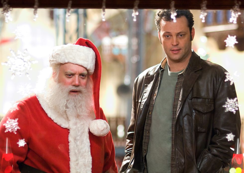 Vince Vaughn Spins Wheels in Calculated Christmastime Vehicle 'Fred Claus'
