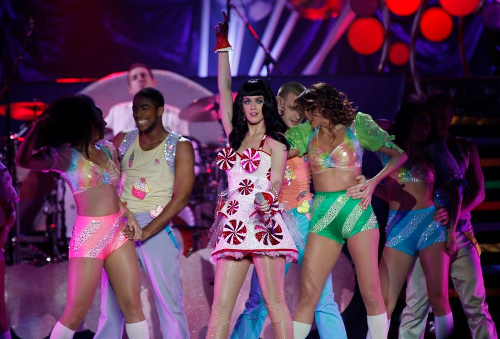 Katy Perry Bedazzles Her Worshipping Fans at Oracle Arena