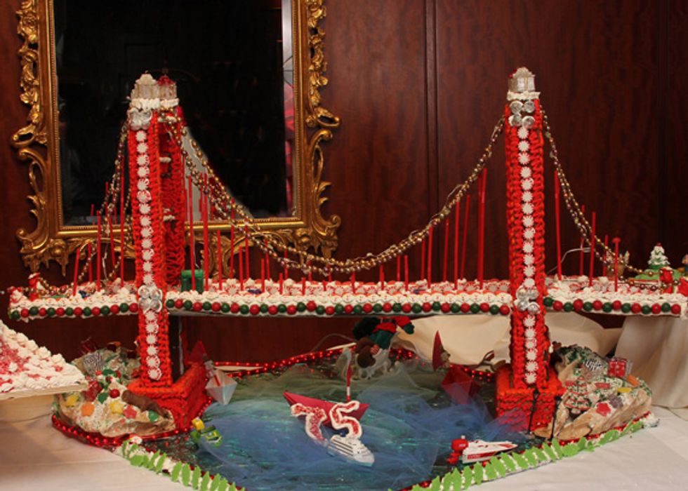 Occupy Gingerbread: Vote in the Palace Hotel 2011 Gingerbread Competition