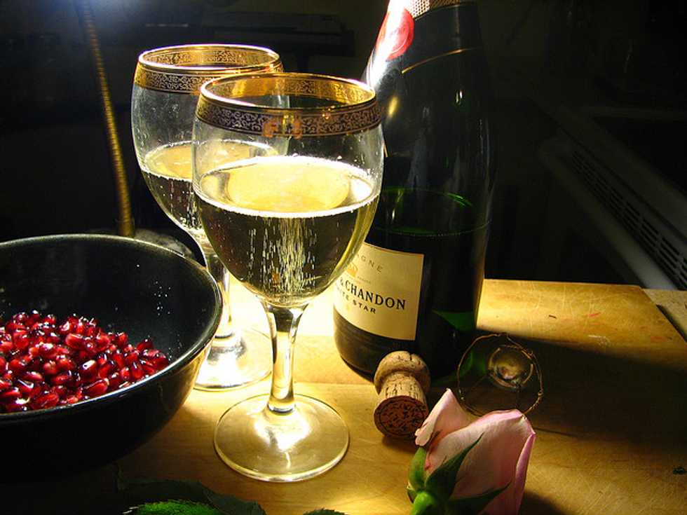 Bring on the Cheer: The Perfect Holiday Cocktail