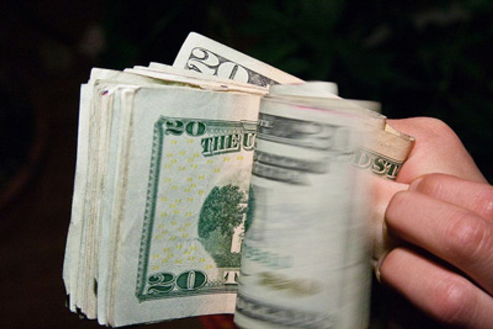 Two Sense: When Can I Start Accepting Gifts Without Being A Gold-Digger?