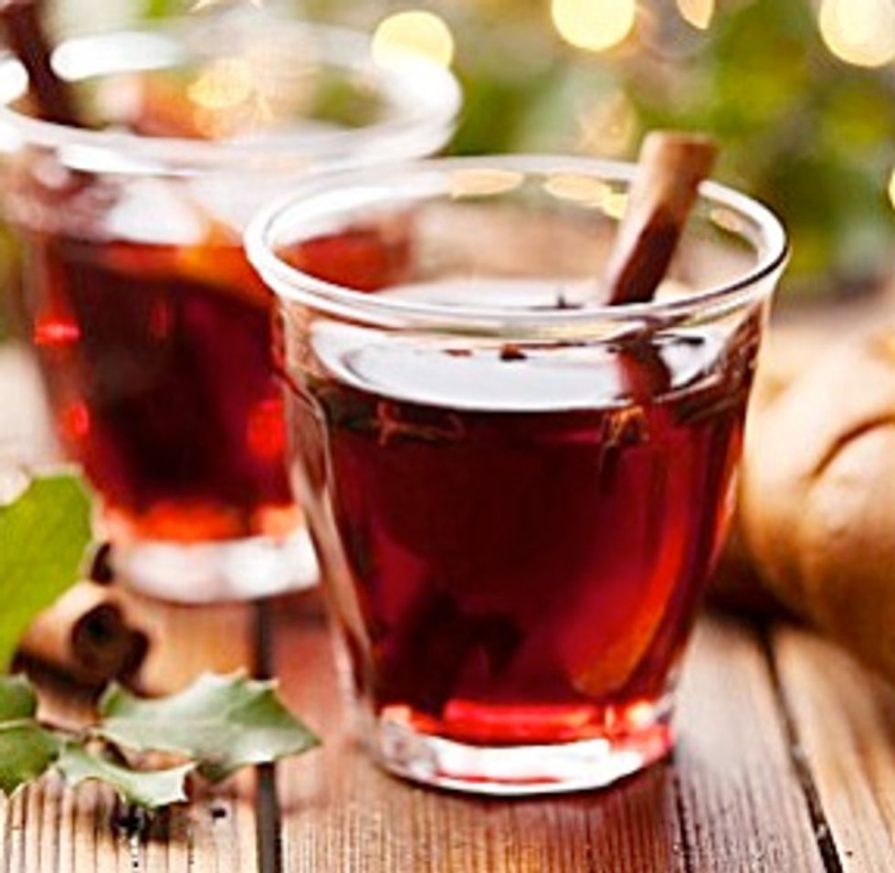 Three Stress-Relieving Christmas Drink Recipes
