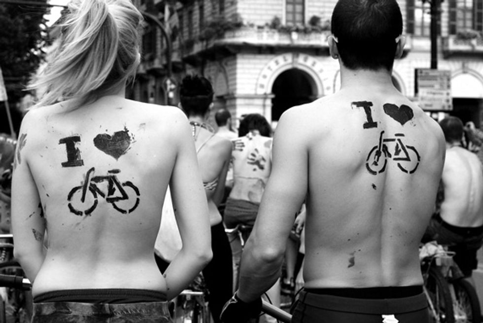 Bike-Loving Singles, Find Your Sweetie at Love on Wheels