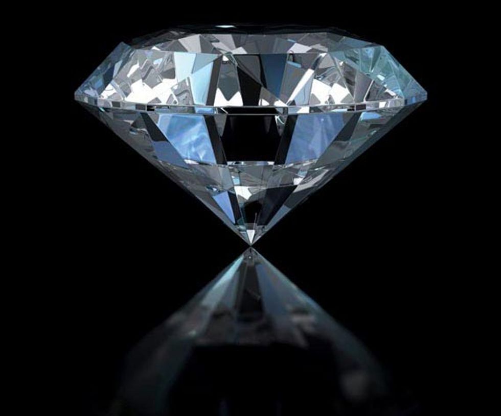 SF Giftcenter & Jewelrymart's Guide to Selecting the Perfect Diamond