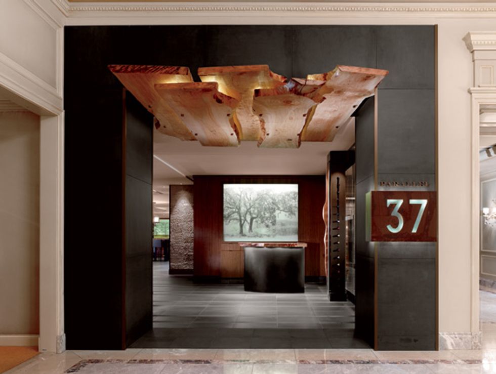 It's Lunchtime at The Ritz-Carlton's Parallel 37