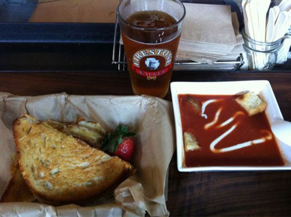 The 10 Best Dishes for $10 or Under Around South Park