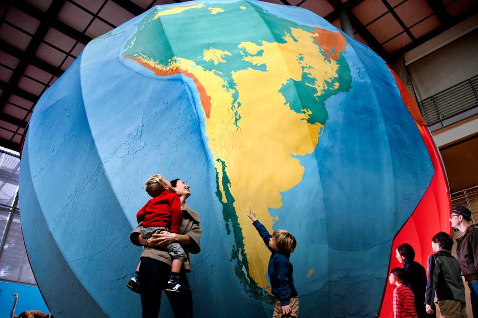 Don't Miss the Cal Academy of Sciences' Earthquake Exhibit!