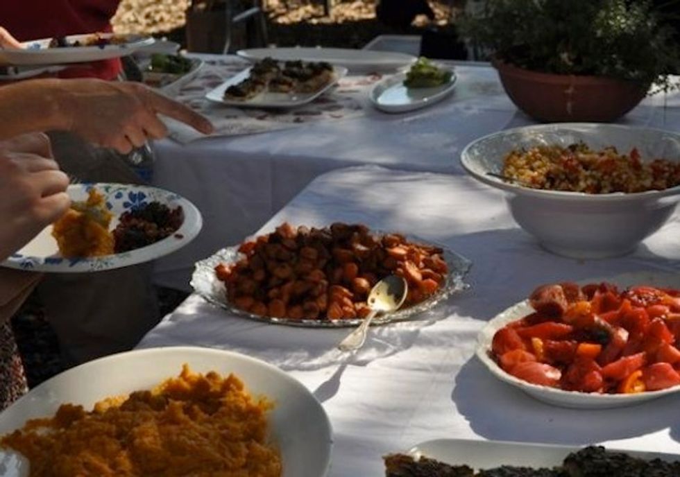 Foodie Agenda: a Menu of Misfits, Slow Food's Picnic, and More