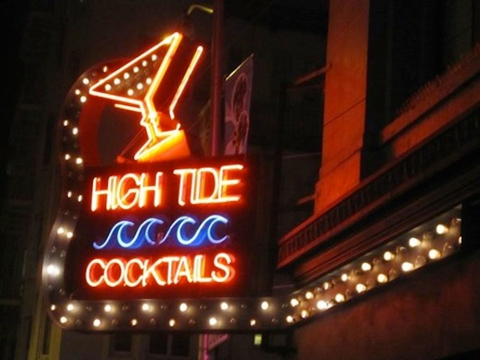 The Weeknighter: High Tide Lounge