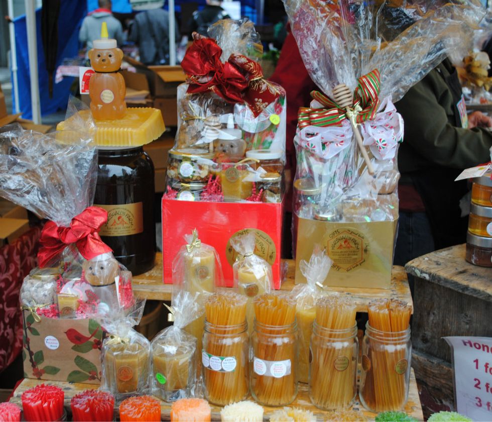 Market Watch: Give the Gift of Food This Holiday Season