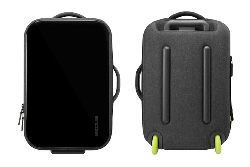 Four Last-Minute Holiday Gifts for Travelers