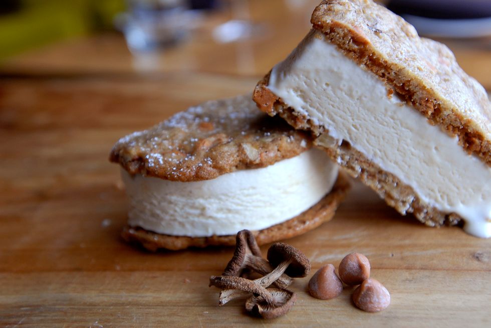 Secret Recipe: Americano's Candy Cap Ice Cream Sandwiches