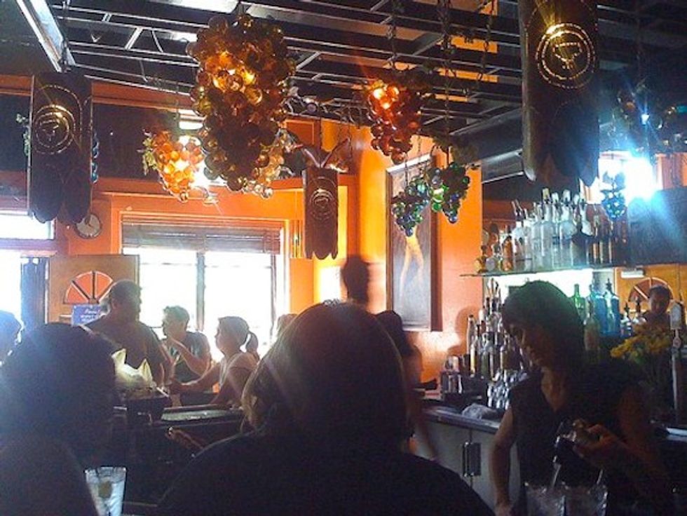 The Weeknighter: Casanova Lounge