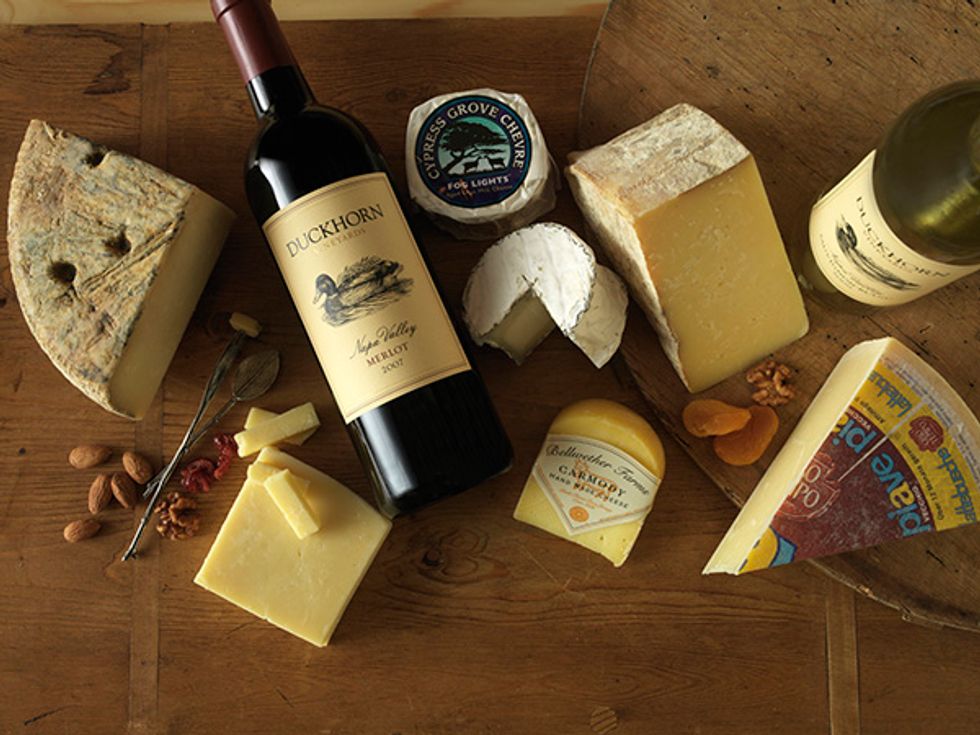 A Guide to Pairing Wine and Cheese