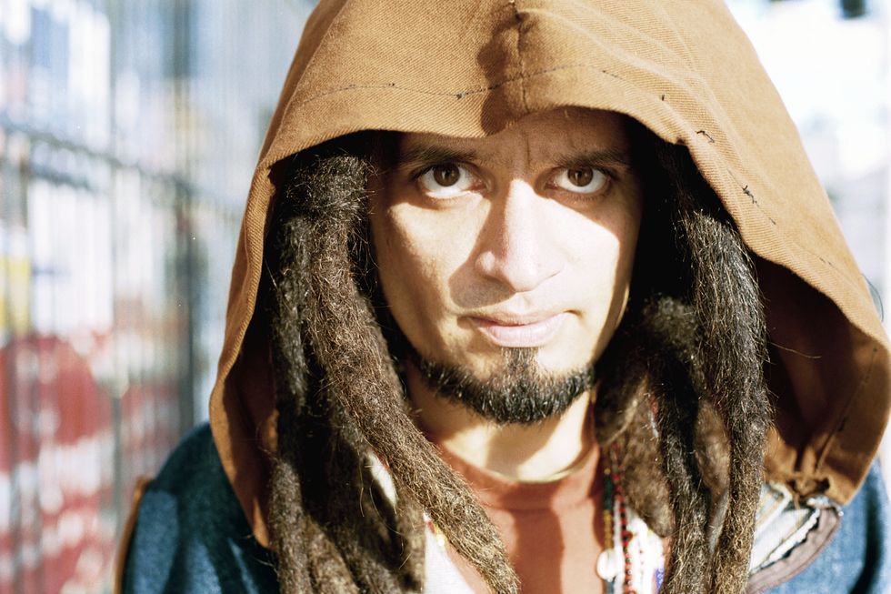 Oakland's Erick Santero Makes Music Without Borders