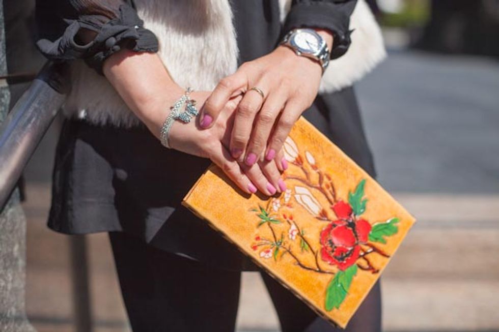 Street Style Report: Clutch Love in Union Square